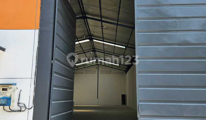 For Sale Multifunctional Warehouse Land Area 622m2 Tangerang For Sale Multifunctional Warehouse Land Area 622m2 Tangerang