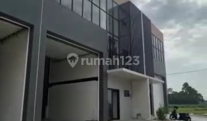 Dijual Gudang Halim Ada Office Lt 216m2 Jakarta Timur