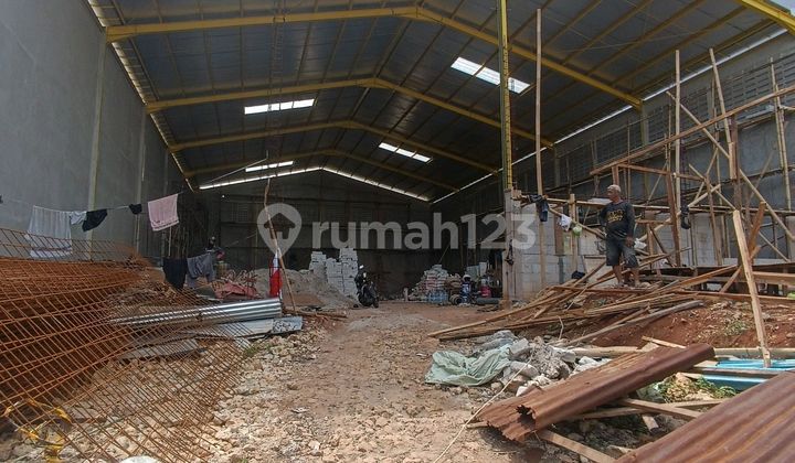 For Rent: New and Strategic Warehouse in DPR Cipondoh Plot