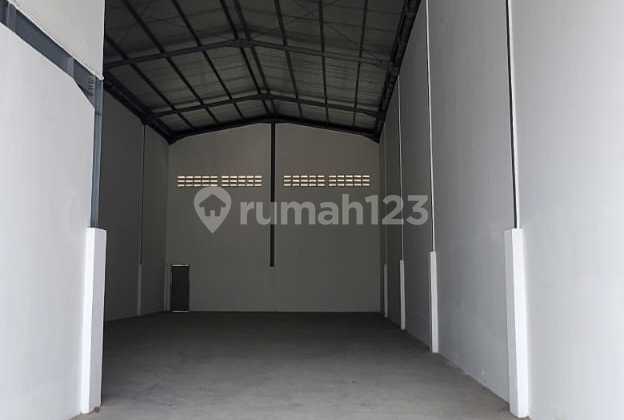 Disewakan Gudangbagus & Strategis Di Salembaran Disewakan Gudangbagus & Strategis Di Salembaran