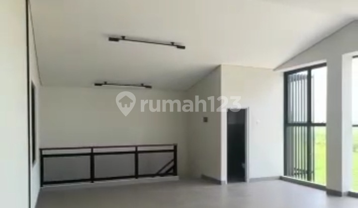 Dijual Gudang Halim Ada Office Lt 297m2 Jakarta Timur