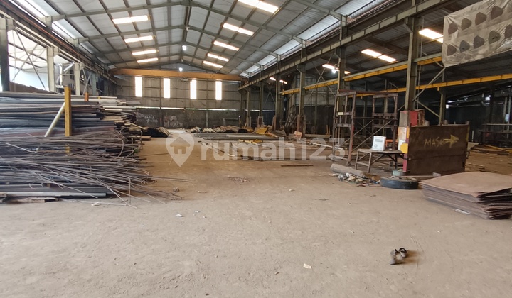 Disewakan Gudang Kav Dpr Pinang Strategis & Aman 1
