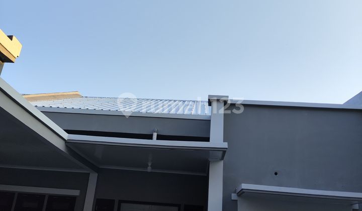 Dijual Rumah Bagus & Strategis Di Griya Indah Belakang Green Lake City 2