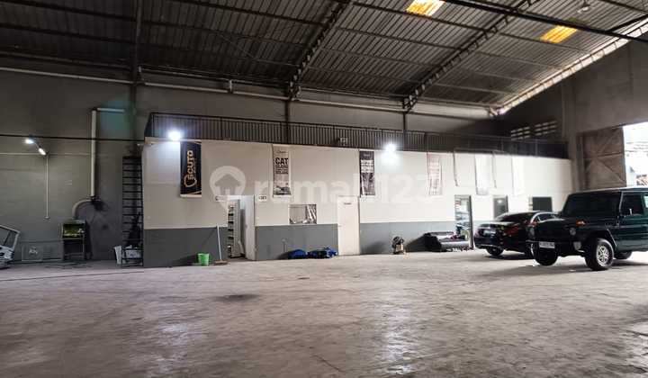 For Rent: Good and Strategic Warehouse in DPR Cipondoh Plot