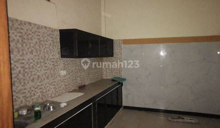 Ruko disewakan di Jl.PB sudirman 4
