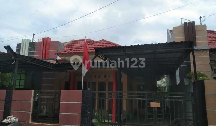 Liliba's Good House in Oebobo Very Strategic 1