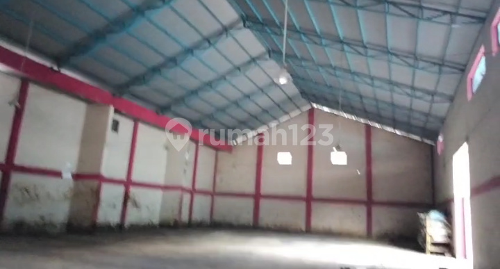 Warehouse in Kelapa Lima with SHM, Ready to Occupy, Rarely Available