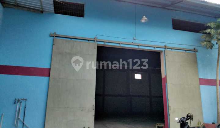 Warehouse in Kelapa Lima with SHM, Ready to Occupy, Rarely Available