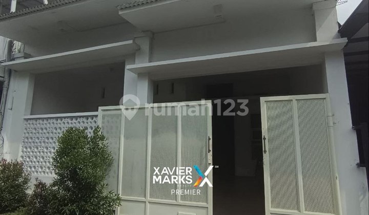 Ready-to-Occupy Minimalist House Green Living Residence Gadang