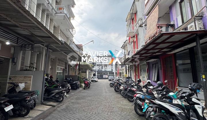 For Sale Exclusive Boarding House in Suhat Malang Fully Furnished 2