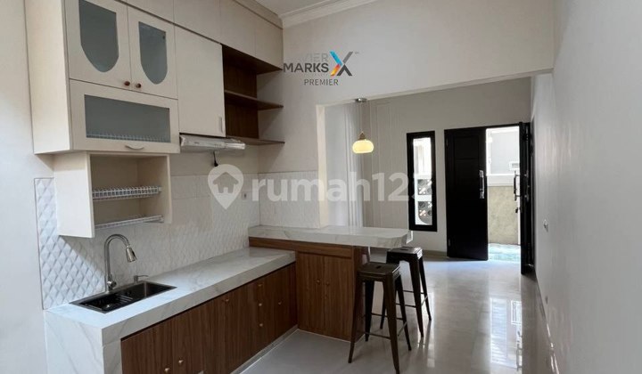 Modern House A Step Away From Suhat Lowokwaru 2