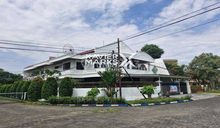 Dijual Rumah Mewah 2 Lantai Di Kawasan Elit Araya Malang 1