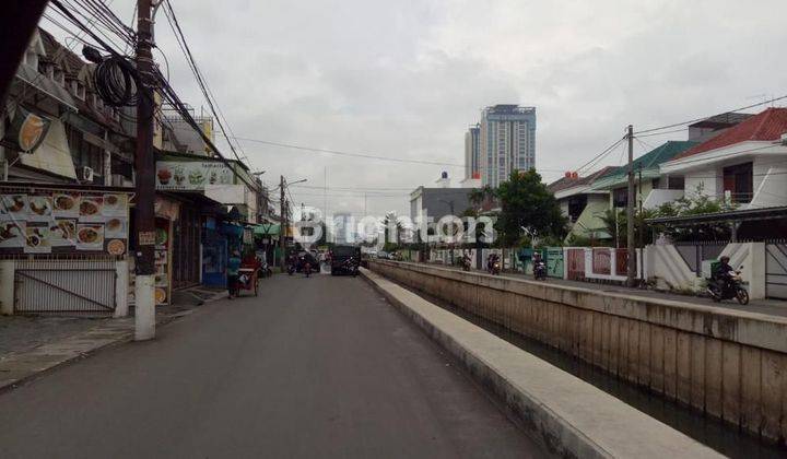 Ruko Taman Ratu , pinggir jalan , Cocok untuk Usaha 1