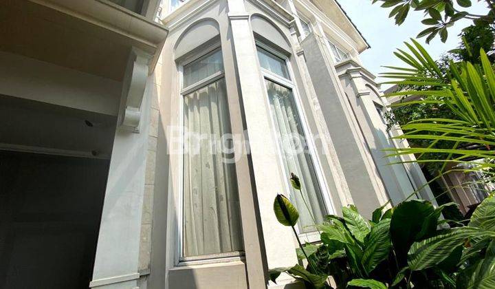 Rumah mewah Luas Greenwich Park BSD 1