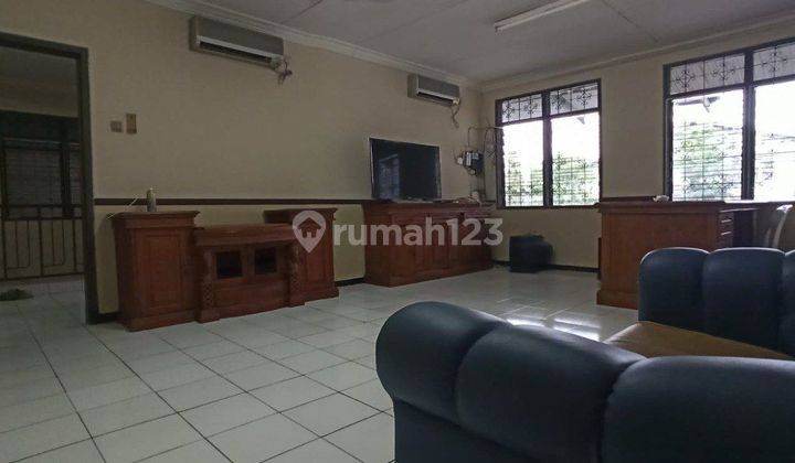 Dijual/Disewakan Gudang di Margomulyo Permai 
 7