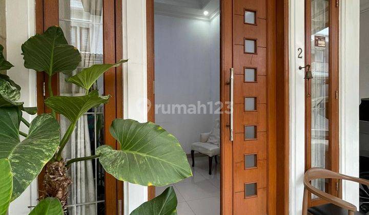 Rumah Bagus Modern Fully Furnished Townhouse Jagakarsa 2