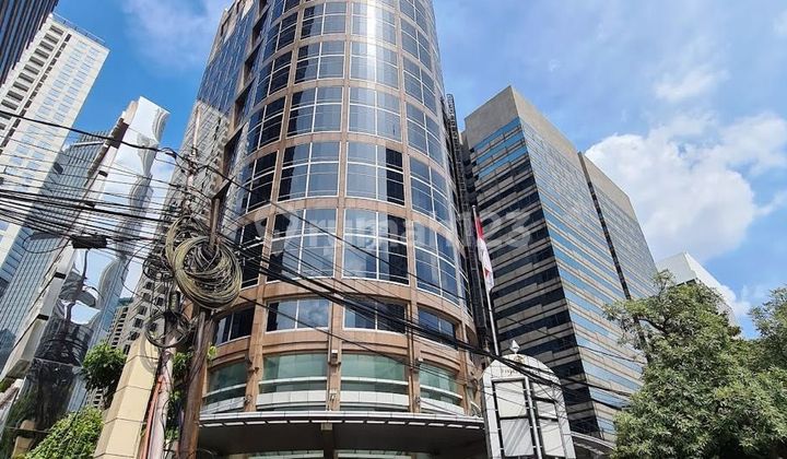 Ruang Usaha di Jalan jendral sudirman 350 m HGB Sudah Renovasi