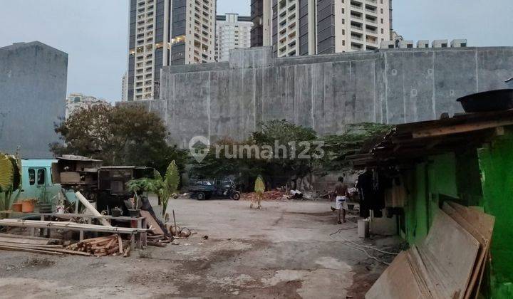 Tanah  Termurah di Garden Simprug Jaksel 1700 m2 surat HGB