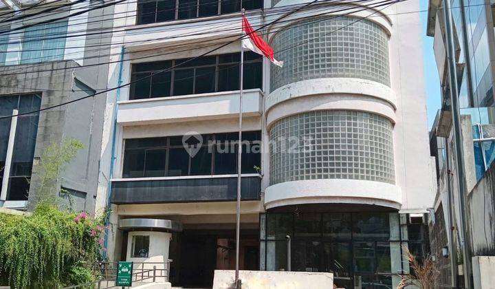 Gedung Perkantoran 5 Lantai Lokasi Menteng Jakarta Pusat 1