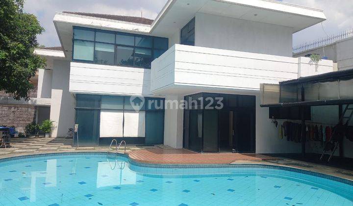 Rumah 2 Lantai Hitung Tanah Lokasi Permata Hijau  1