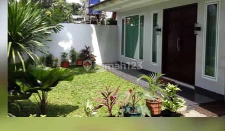 Rumah Dijual Jalan Raya Lokasi Premium Kebayoran Baru  1