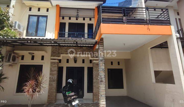 Rumah Townhouse Lenteng Agung Dijual Bagus Lokasi Strategis  2