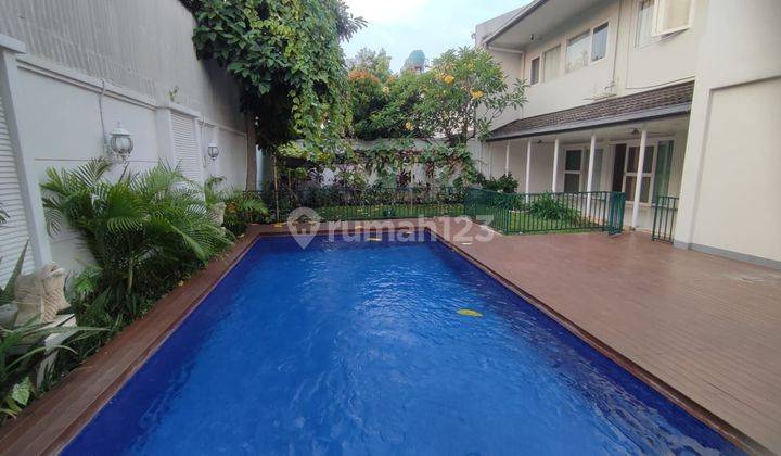 Rumah For Rent Townhouse Cipete Dengan Taman Yang Luas 1