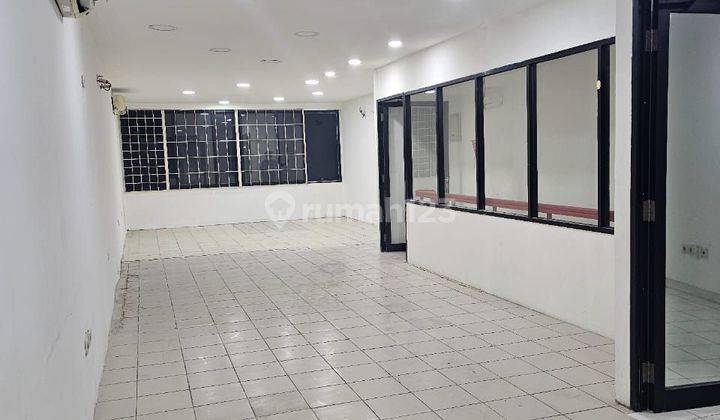 Ruko Kebayoran Baru 4 Lantai Seberang Hotel & B Apartemen  2