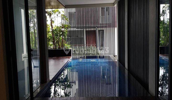 Rumah bergaya modern minimalis di Cilandak, Jakarta Selatan 1