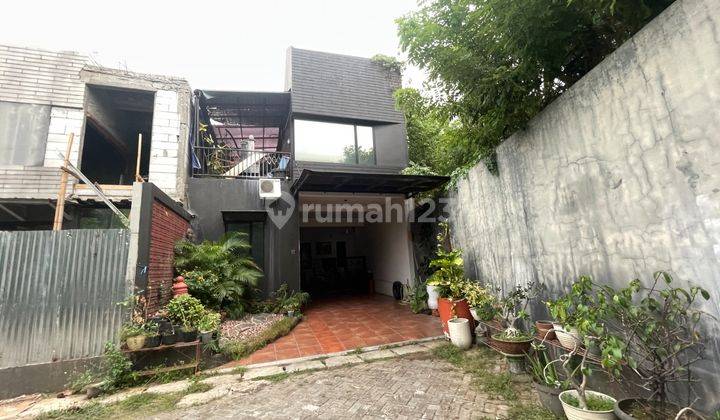 Turun harga ! Rumah 2 Lantai Maka Residence 2