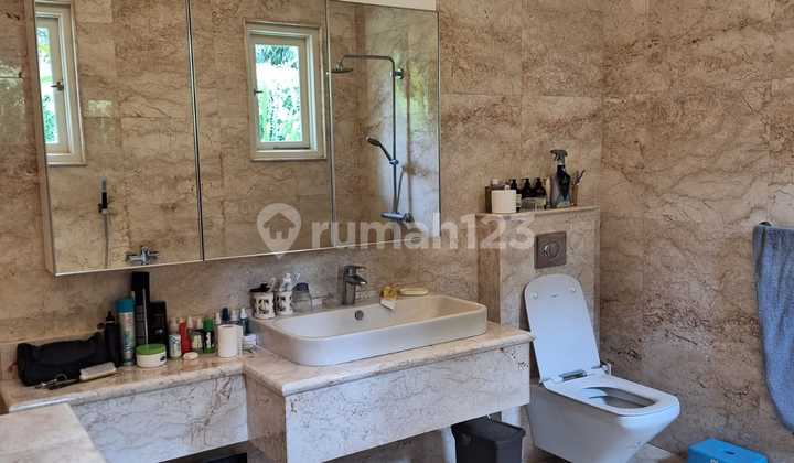 Luxury Home for Sale Cheap Premium Location in Pondok Indah