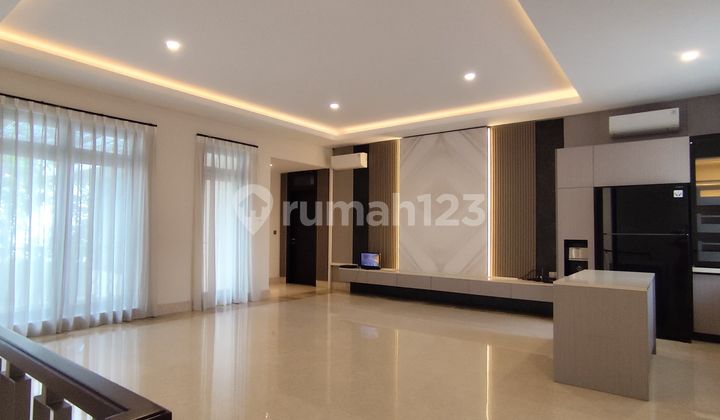 Disewa Cepat Rumah Mewah Siap Huni Lingkungan Nyaman Disewa Cepat Rumah Mewah Siap Huni Lingkungan Nyaman