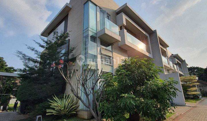 Rumah komplek townhouse Simatupang Residence, Pasar minggu 1