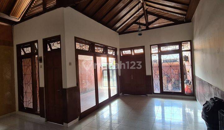 Dijual Rumah SHM 2 Lantai Bangka Jakarta Selatan Murah (IN & JP) 2