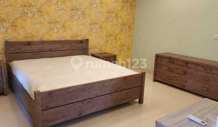 Sewa Rumah Joglo Villa Mewah Antik di Modern Hills Pondok Cabe 21