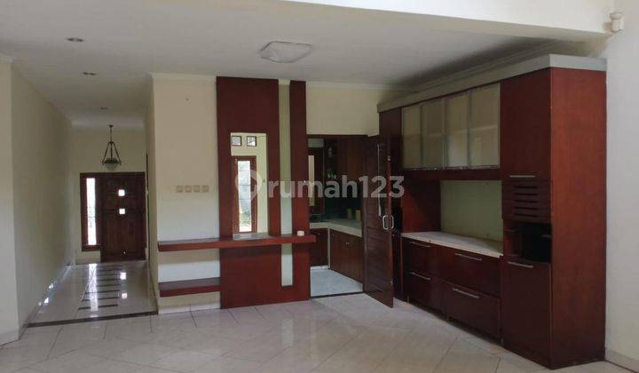 Sewa Rumah Baru Murah Siap Huni Nyaman Asri di Villa Cinere Mas 2