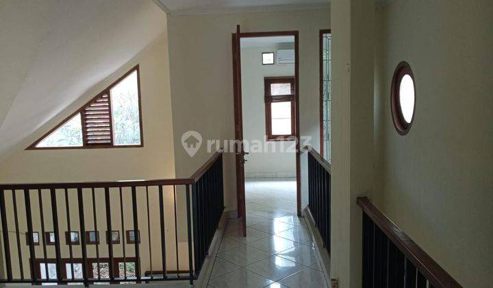 Sewa Rumah Baru Murah Siap Huni Nyaman Asri di Villa Cinere Mas 7