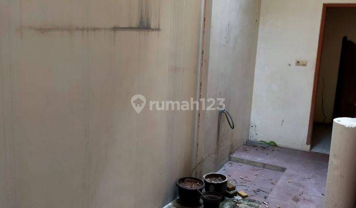 Rumah 2 Lantai Bagus Unfurnished di H Nawi, Jakarta Selatan 14