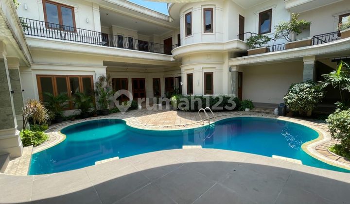 Nice 3-Story House with SHM in Sekolah Duta, South Jakarta