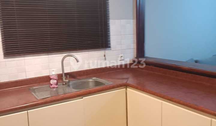 Rent/Sale Grand Tropic Apt on S Parman, West Jakarta 2