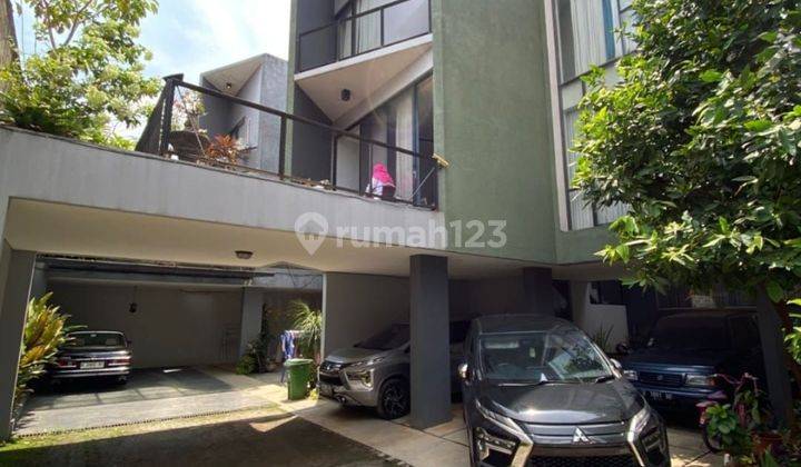 Rumah Bagus 5 Lantai Di Lebak Bulus, Jaksel