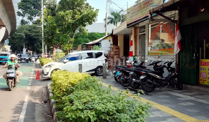 Dijual Bangunan Tua Hitung Tanah Di Kuningan, Jaksel