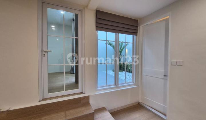 For Rent Well-Maintained Nice House in Pondok Indah, South Jakarta
