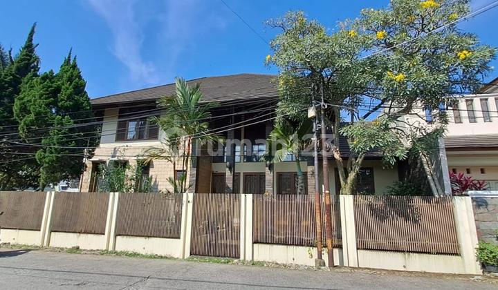 For Rent: Large 2-Story House Contract in Turangga, Strategic Location with Main Road Access, Freehold Title. 2