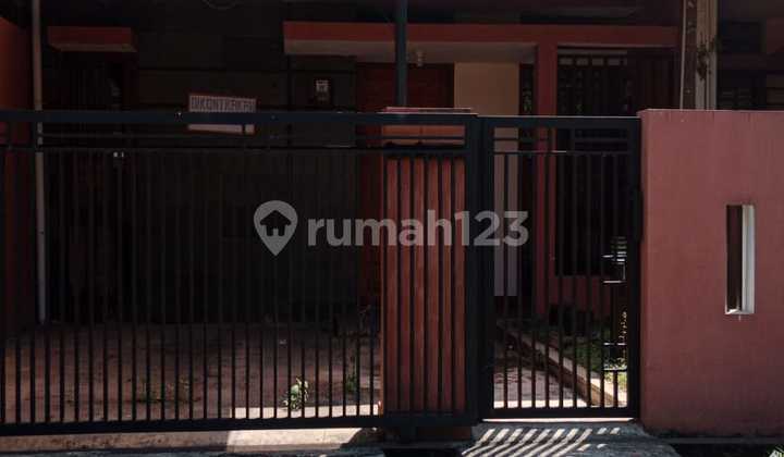 Dijual Rumah Siap Huni Terawat di Cluster Kinagara Dekat Kampus Tel-U & Podomoro Park Bojongsoang SHM Recomended