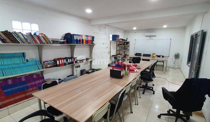 Sewa kontrak gedung/rumah besar mainroad sayap riau cocok untuk kantor SHM Bagus 6