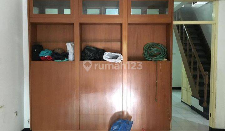 Sewa kontrak rumah 2lt di Kembar pasirluyu SHMbisa untuk kantor 5