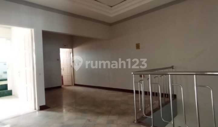 Sewa kontrak rumah bagus 2lt di Antapani SHM furnish/unfirnish ruangan besar2 bisa untuk kantor 5