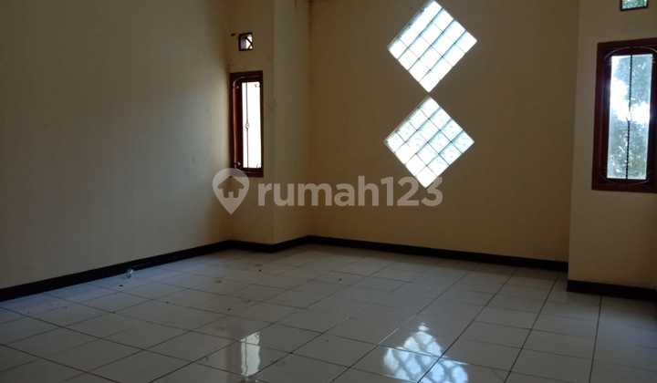 Sewa/kontrak Ruko 2 lt di sayap turangga buah batu (main road) sangat strategis 15