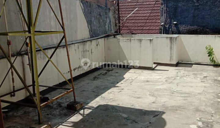 Sewa/kontrak Ruko 2 lt di sayap turangga buah batu (main road) sangat strategis 24